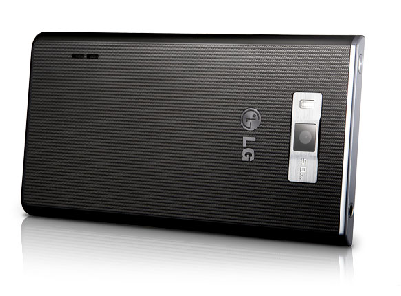 материалы корпуса LG P 705, задняя крышка