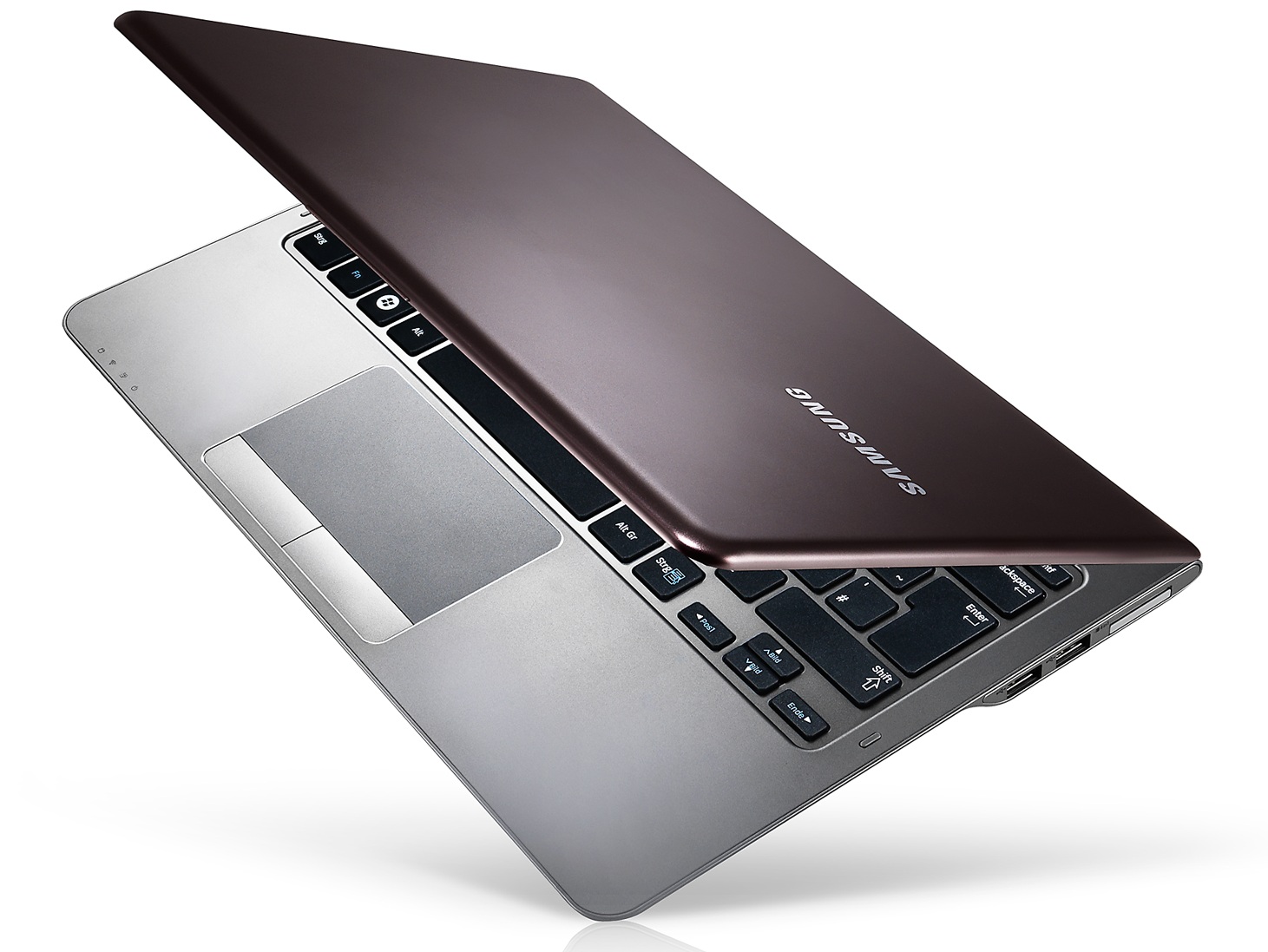 Обзор ноутбука Samsung NP535U3C-A04RU: дизайн, внешний вид, оформление Дизайн Samsung NP535U3C-A04RU